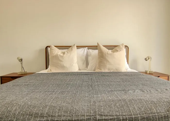 Phaedrus Living Coral Allure Lägenhet *