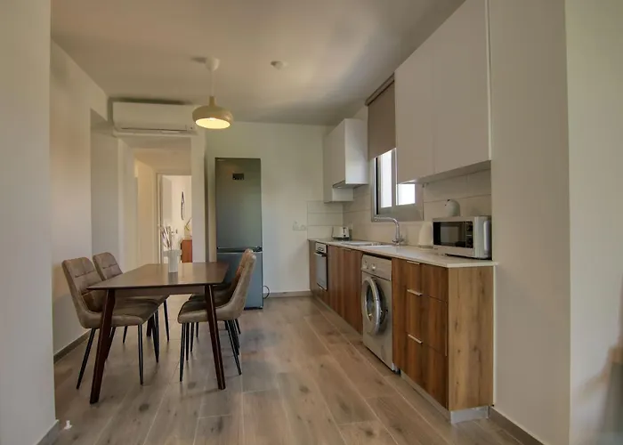 Phaedrus Living Coral Allure Apartmán